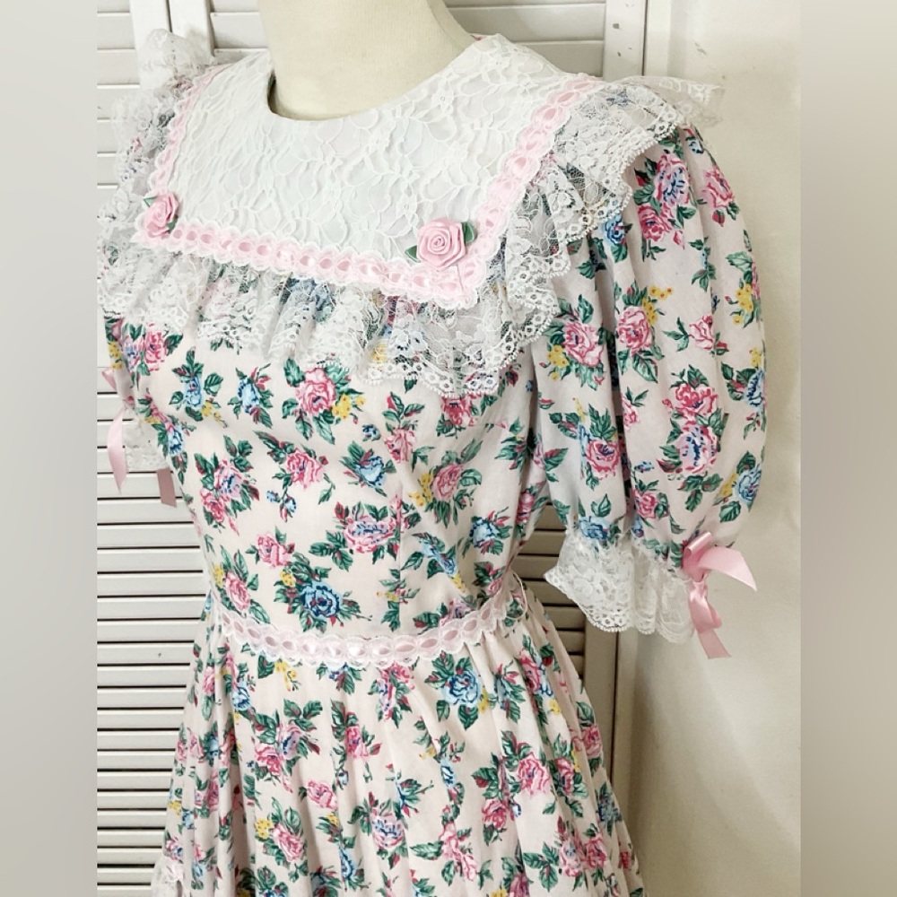 Vintage 80s Dress Floral W/lace Collar Country Core Cosplay Sz 12